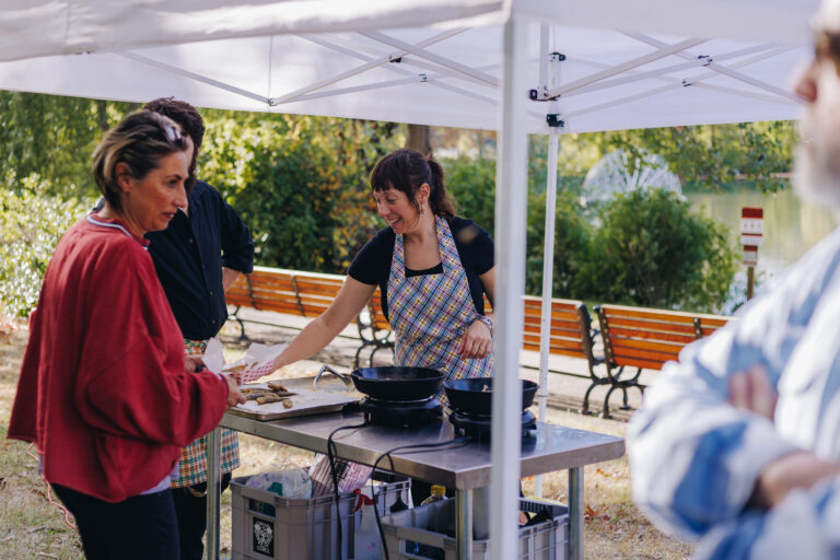 Linsey Wallace frying fish at the “Fish Fry” intervention organized by Linsey Wallace at Roger Williams Park, October 2024. Photo by Tarik Bartel.